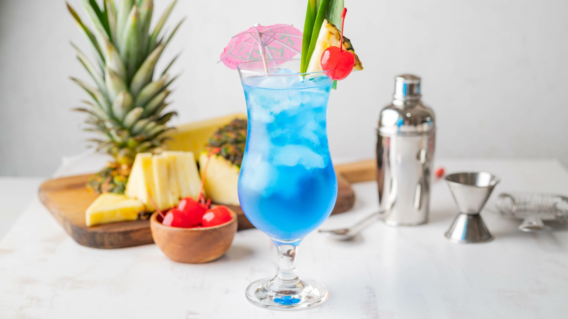 Blue Hawaii drink recipe