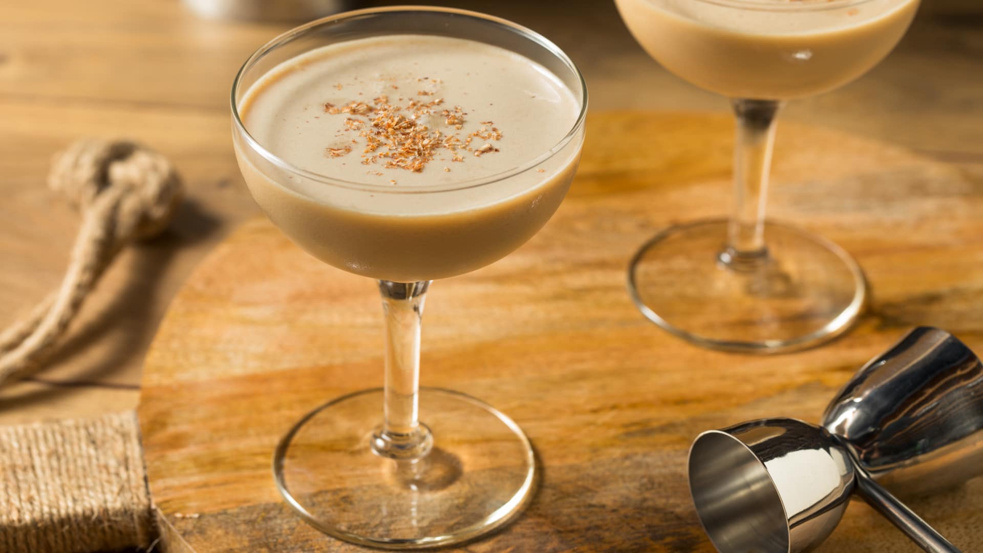 Brandy Alexander drink recipe