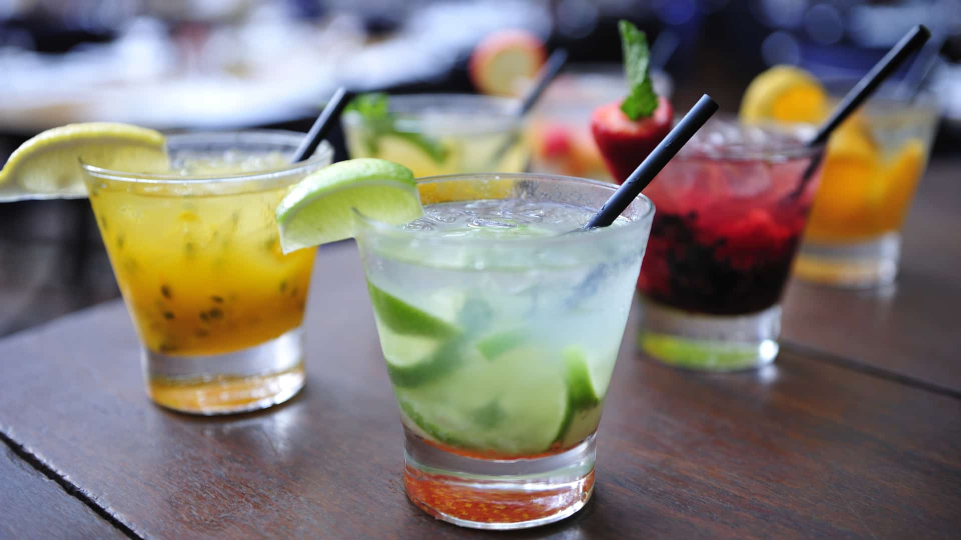 Caipirinha drink recipe