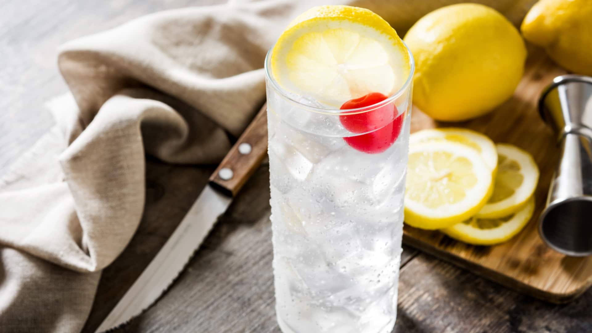 Tom Collins drink recipe