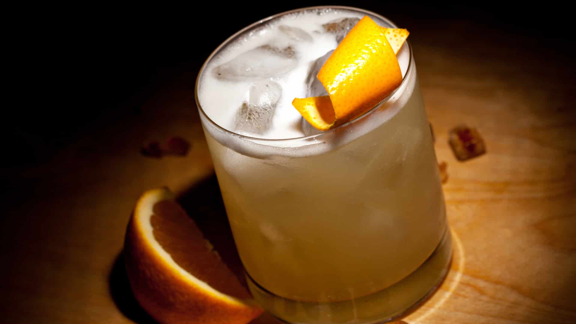 Whiskey Sour drink recipe